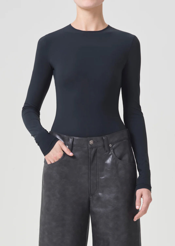 Agolde AURA LONG SLEEVE BODYSUIT IN GRANITE