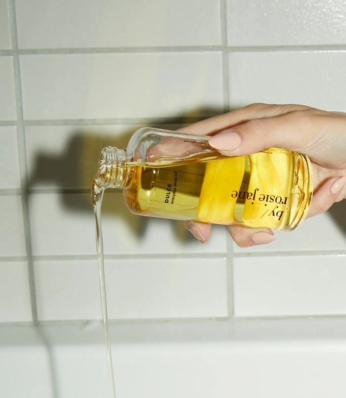 by/ Rosie Jane  DULCE BODY OIL