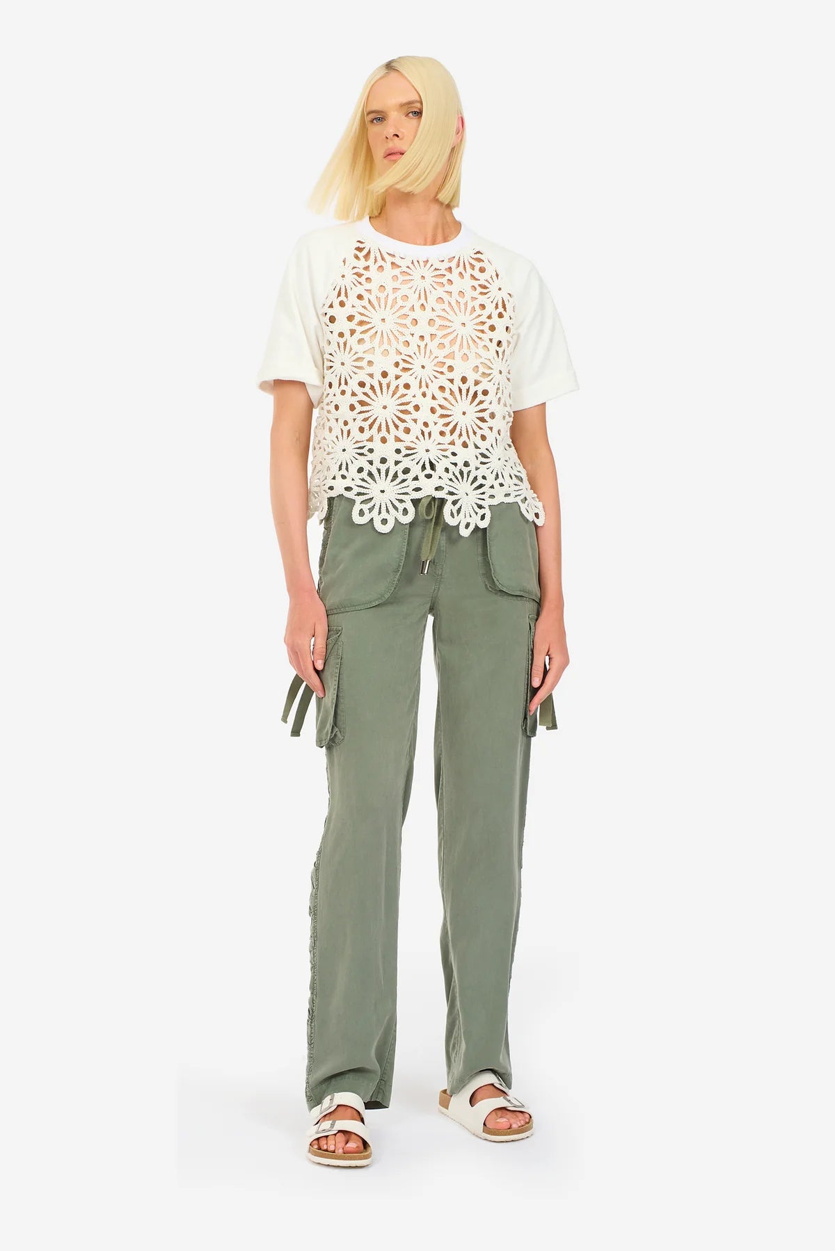 Le Superbe BREEZY FLOWER PULLOVER