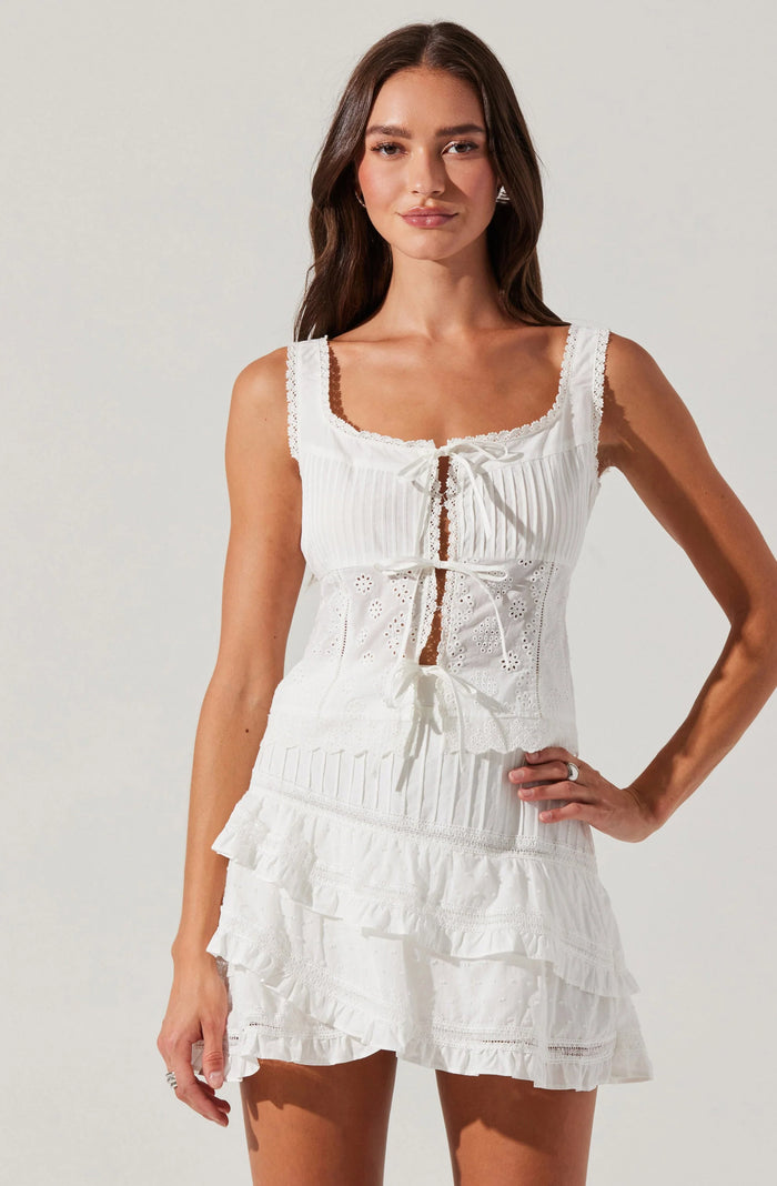 ASTR THE LABEL Kensley Eyelet Tie-Front Top