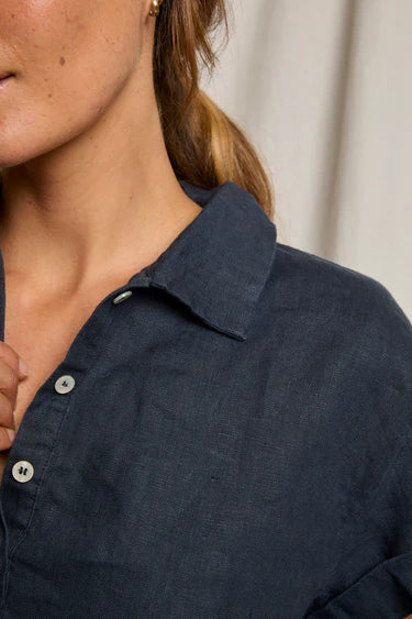 Perfectwhitetee tabitha linen collared cropped polo tee Navy