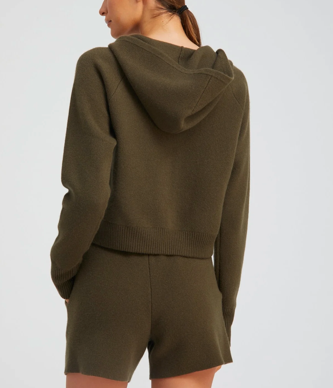 SPRWMN OLIVE CASHMERE SHRUNKEN ZIP UP HOODIE