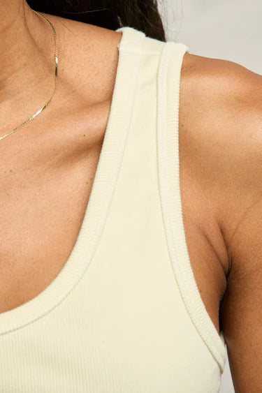 Perfectwhitetee blondie rib tank custard