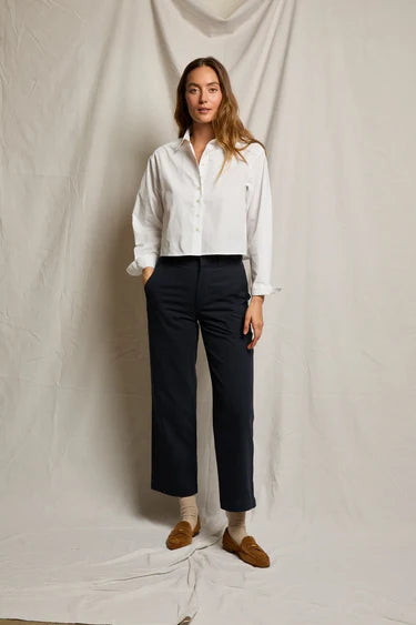 Perfectwhitetee naomi poplin long sleeve cropped button up Navy